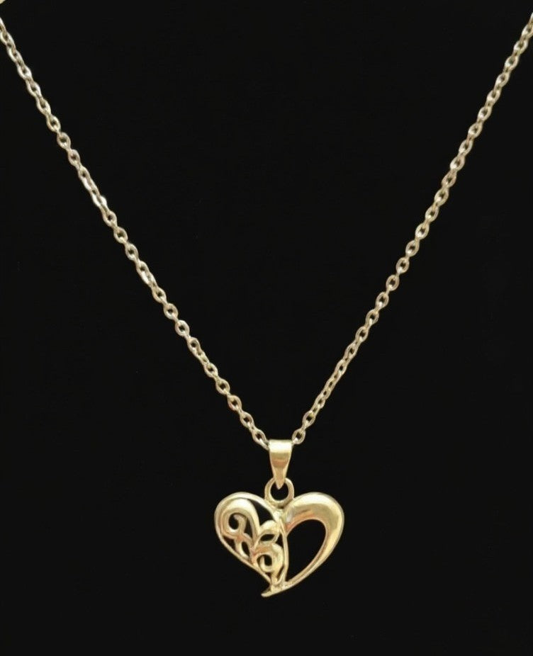 Exquisite Filigree Heart Pendant in 925 Sterling Silver Holiday Gift