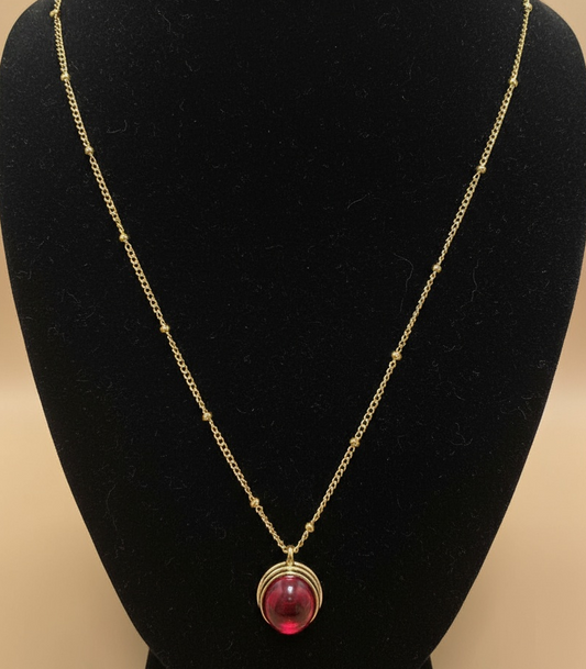 French Court Red Pendant with Gold Beaded Chain Necklace and Three Stone Stud Earrings Holiday Gift Set