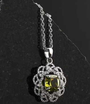 Simulated Peridot with Simulated Diamonds Elegant Regal Necklace