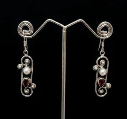 Brilliant Cut Garnet with Cultured Pearl Dangling 925 Sterling Silver Earrings