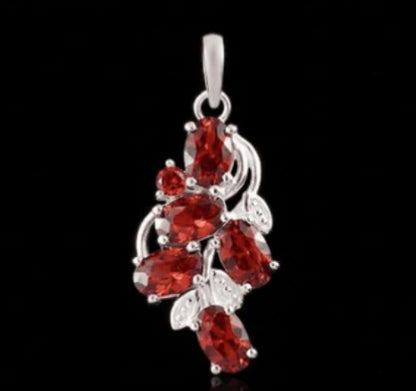 Grape Bunch with Simulated Garnet and Cubic Zirconia Pendant in 925 Sterling Silver